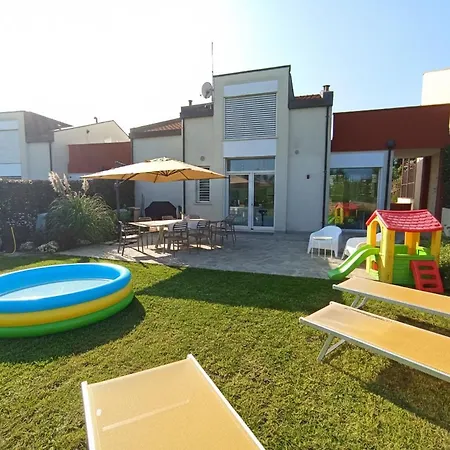 Prázdninový dům Sunstyle House Rimini Con Giardino E Park *