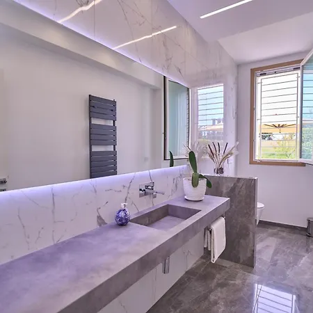 Rimini, 4 Con Giardino Privato E Parcheggio Gratuito, Relax A 10 Minuti Dal Mare Casa vacanze *