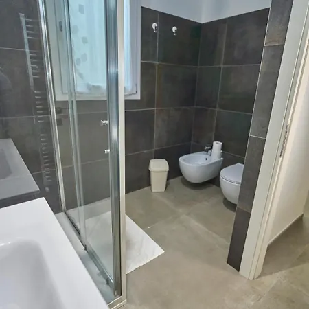 Casa vacanze Rimini, 4 Con Giardino Privato E Parcheggio Gratuito, Relax A 10 Minuti Dal Mare Casalecchio